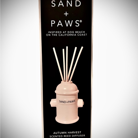 Sand and Paws Reed Diffuser - Picture 5 of 8